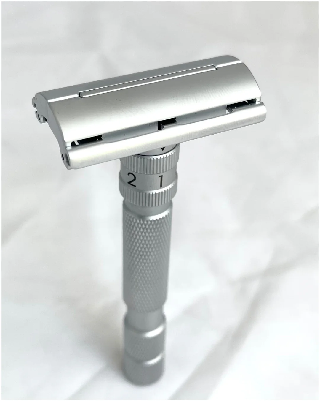 Rockwell T2 Dial Adjustable Stainless Steel Safety Razor - Image 4