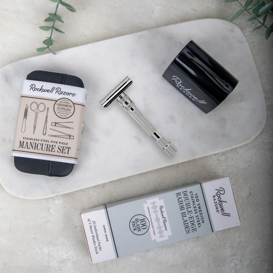 The Ultimate Shaving & Grooming Kit! - Image 12